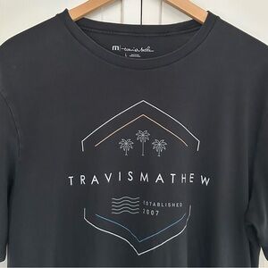 Travis Mathew Men’s Size L Short Sleeve Crew Neck Graphic Tee